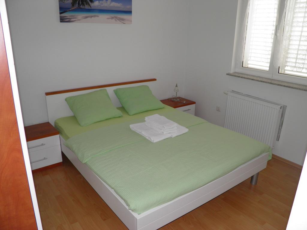 Apartmani Galeb Biograd Na Moru Luaran gambar