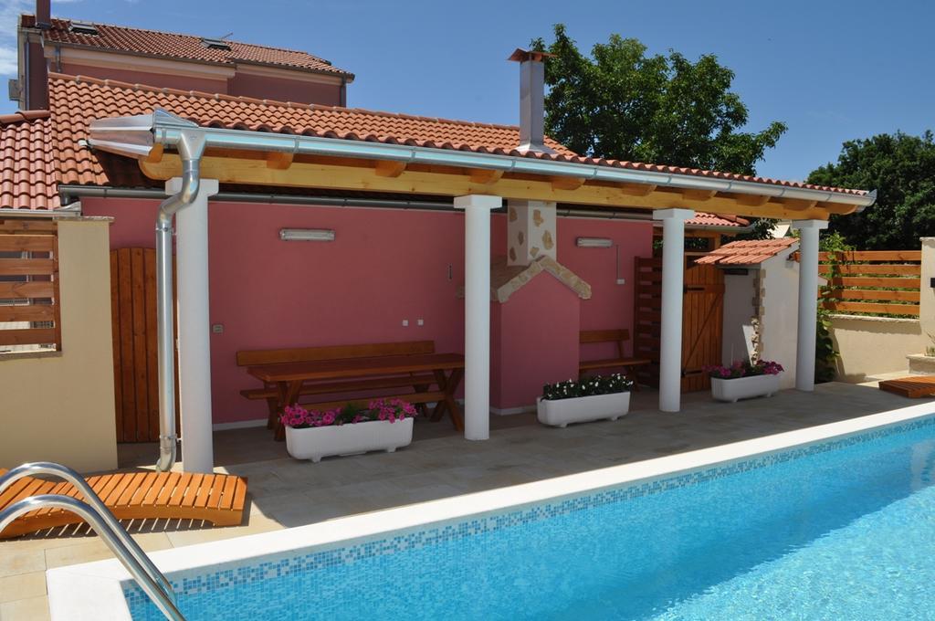 Apartmani Galeb Biograd Na Moru Luaran gambar