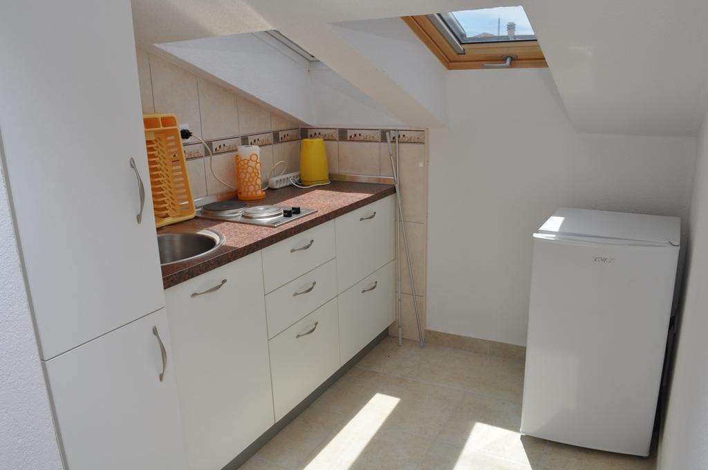 Apartmani Galeb Biograd Na Moru Luaran gambar